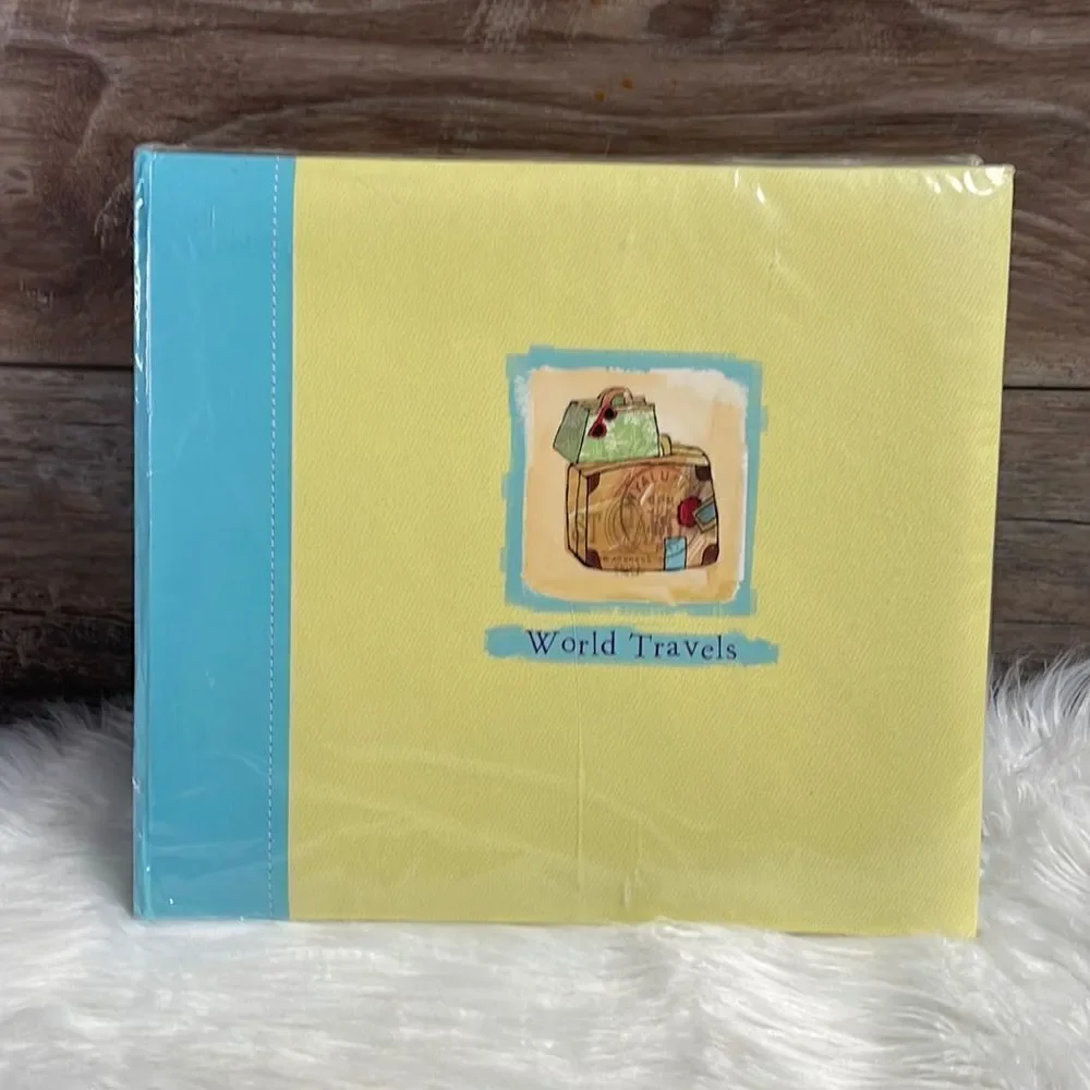 Markings by C.R. Gibson World Travels “Our Travels Through The Years” Journal Al
